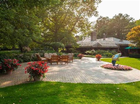 homes for sale in grosse pointe shores|zillow grosse pointe waterfront.